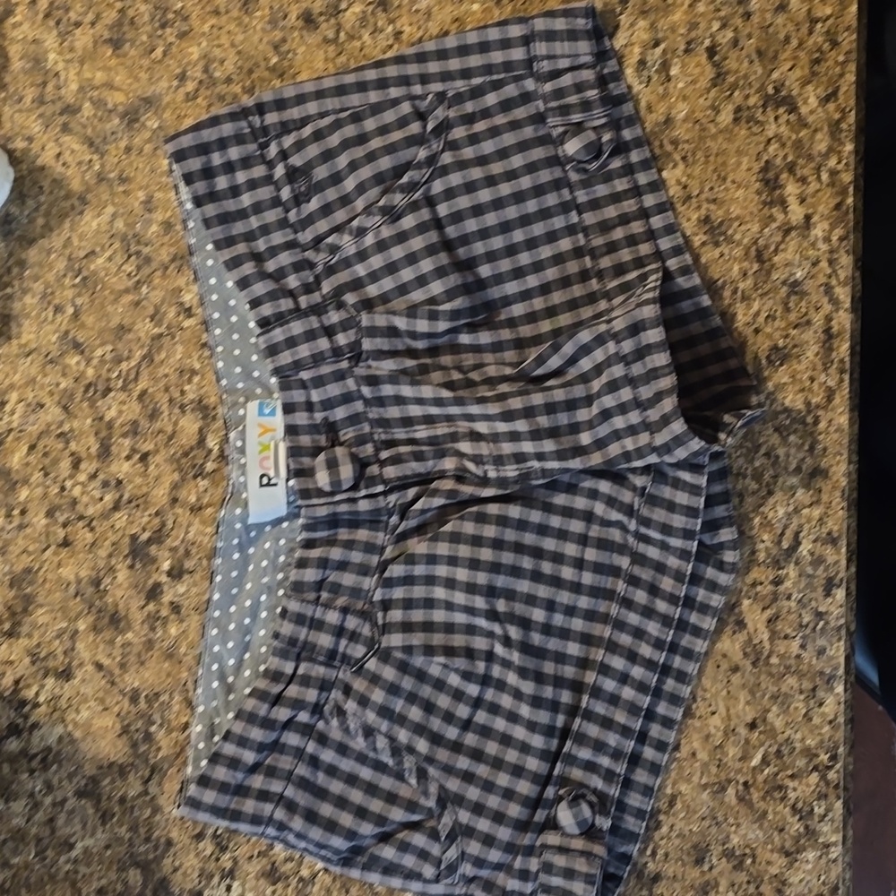 Roxy women's size 7 shorts black and gray